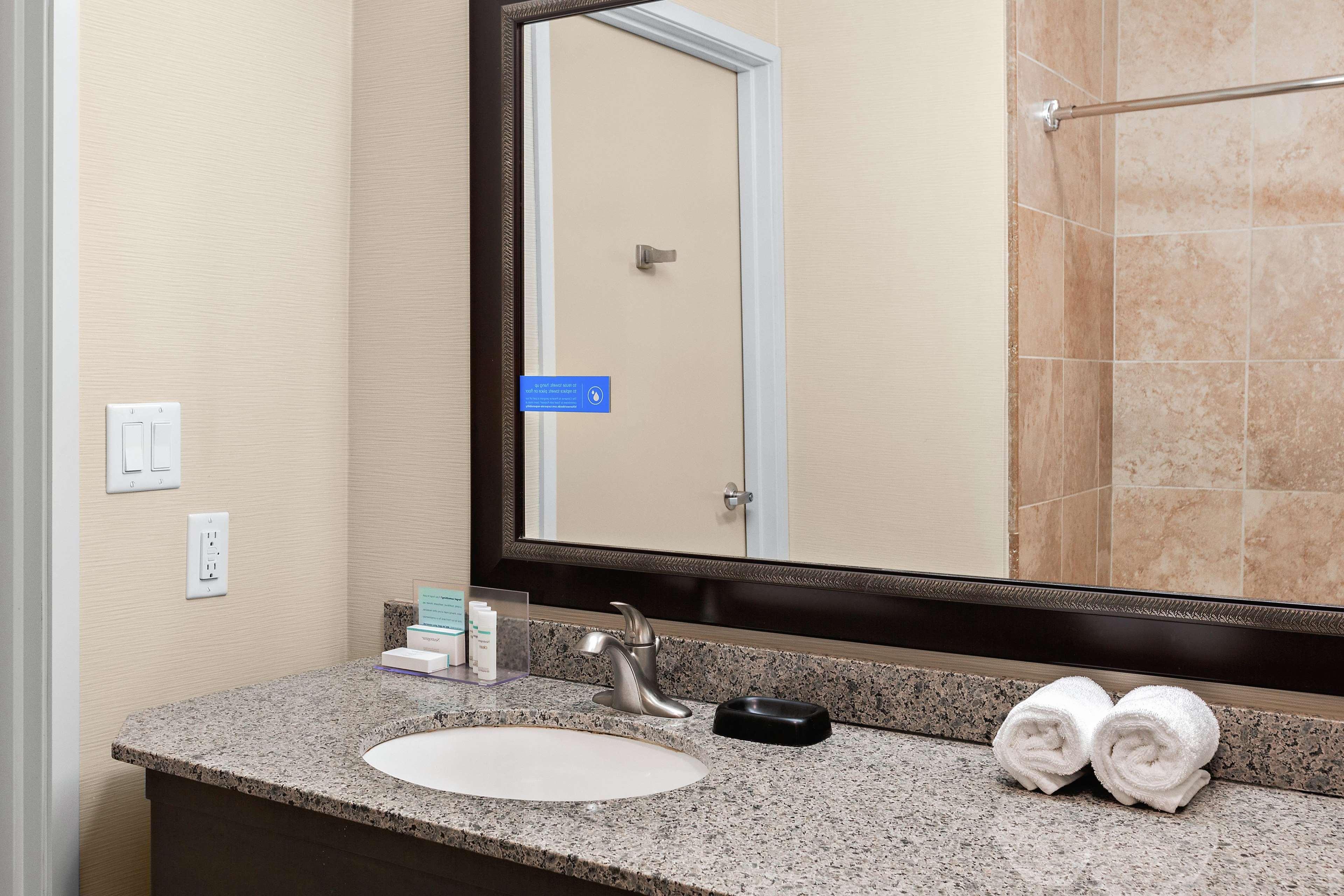 Spark By Hilton Bakersfield Central Екстер'єр фото